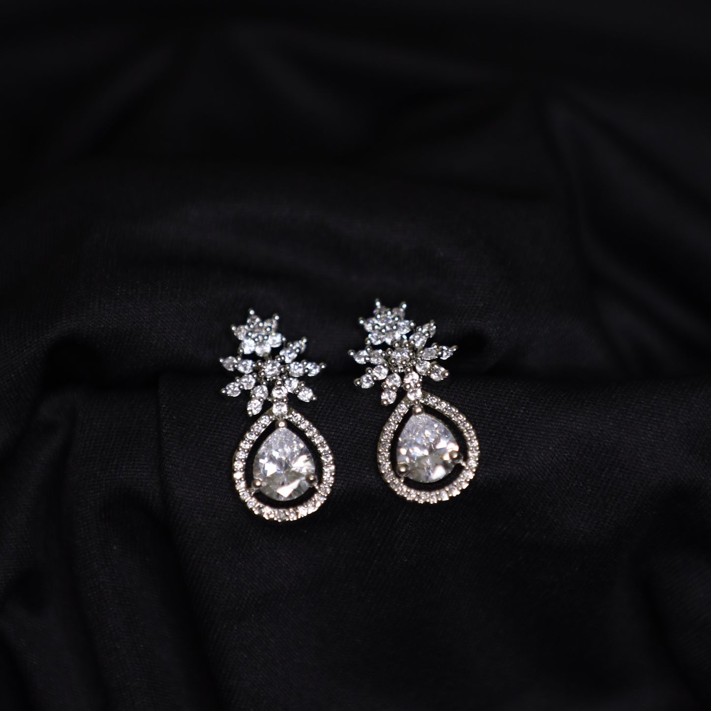Silver Isla Danglers
