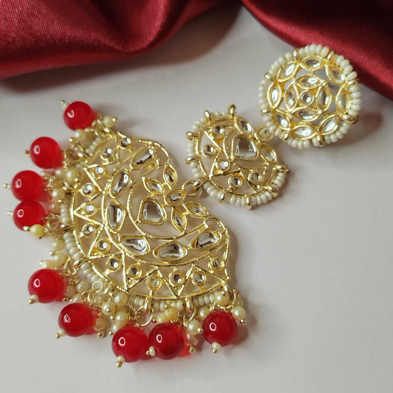 Red Lovish Chandbalis