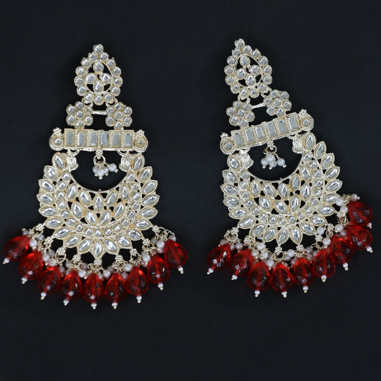 Red Rashmi Chandbali