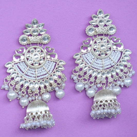 White Reshma Chandbalis