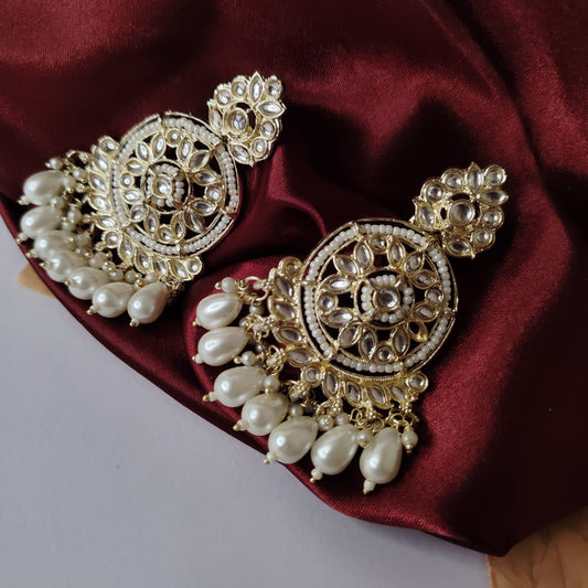 Ivory Preet Chandbali